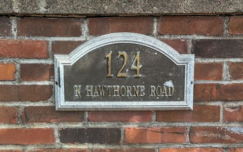 Tiny photo for 124 N Hawthorne Rd, Duluth, MN 55812 (MLS # 6123659)