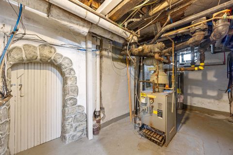 Tiny photo for 124 N Hawthorne Rd, Duluth, MN 55812 (MLS # 6123659)