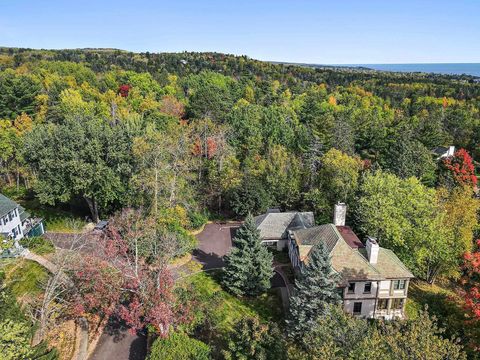 Tiny photo for 124 N Hawthorne Rd, Duluth, MN 55812 (MLS # 6123659)