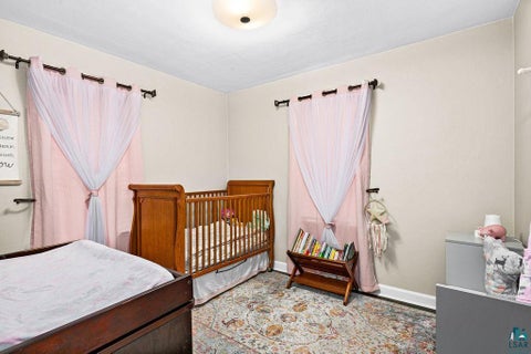 Tiny photo for 5211 Oneida St, Duluth, MN 55804 (MLS # 6126012)