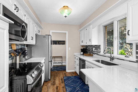 Tiny photo for 3535 Minnesota Ave, Duluth, MN 55802 (MLS # 6128284)