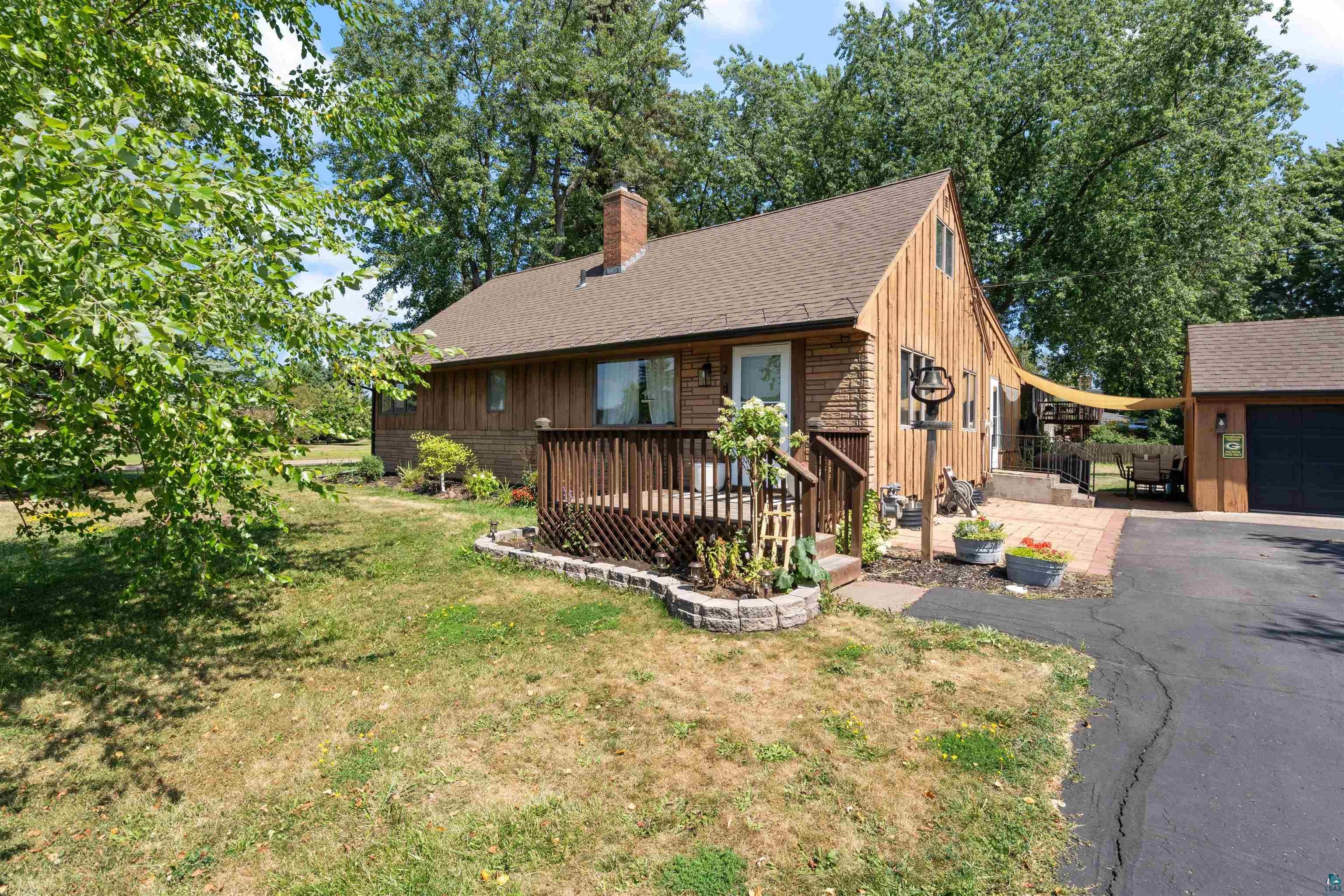 2 Royalton Rd