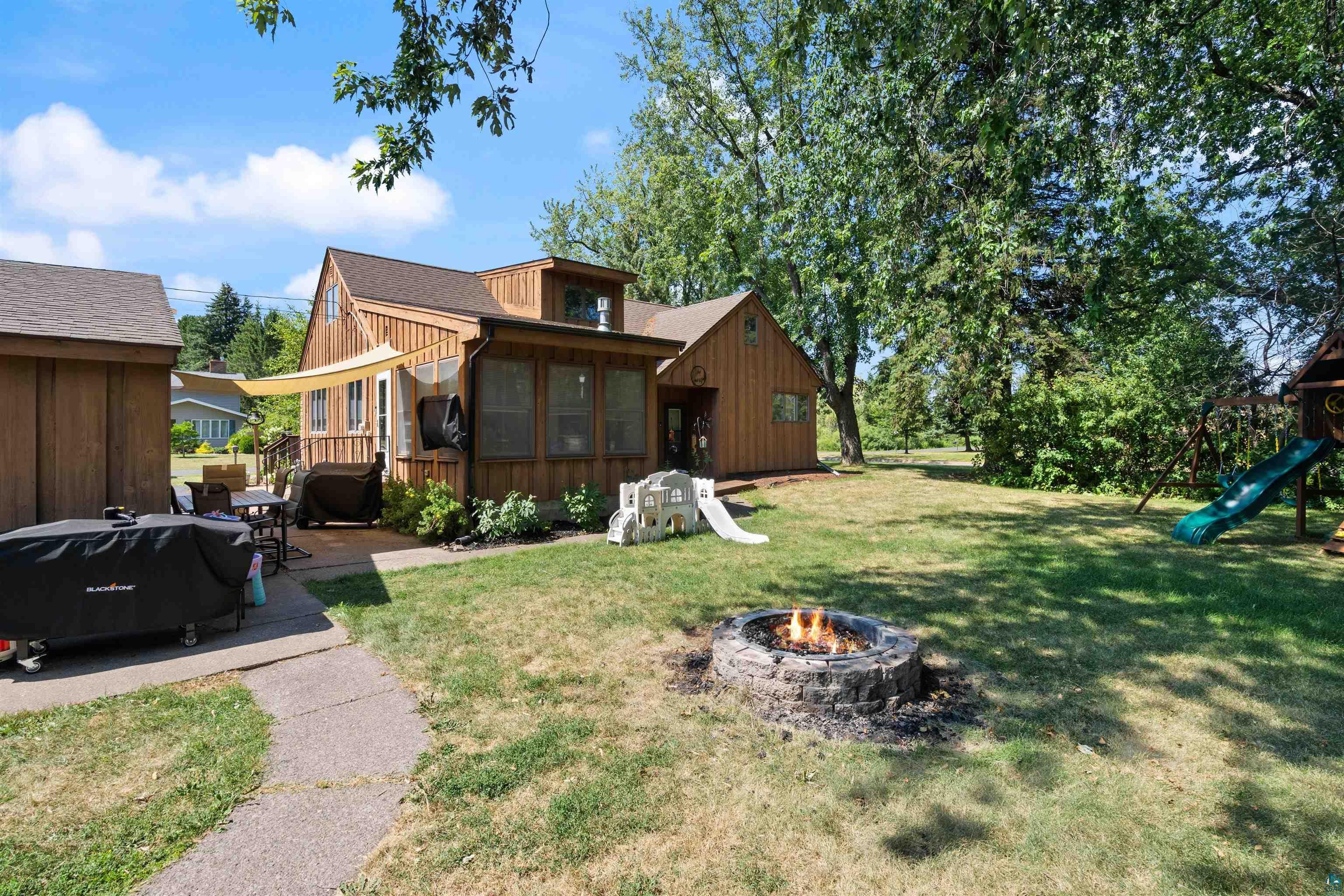 2 Royalton Rd