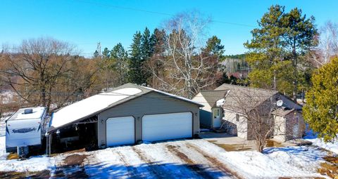 Photo of 7 Hillside Rd, Esko, MN 55733 (MLS # 6123708)