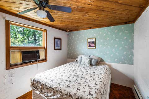 Tiny photo for 805 W 10th St, Duluth, MN 55806 (MLS # 6127041)