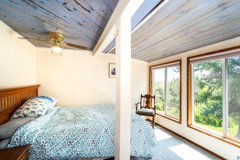 Tiny photo for 805 W 10th St, Duluth, MN 55806 (MLS # 6127041)