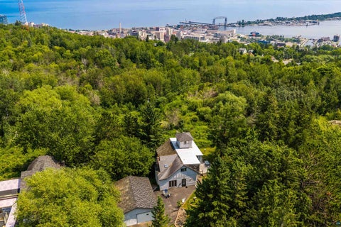 Tiny photo for 805 W 10th St, Duluth, MN 55806 (MLS # 6127041)