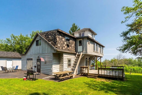 Tiny photo for 805 W 10th St, Duluth, MN 55806 (MLS # 6127041)
