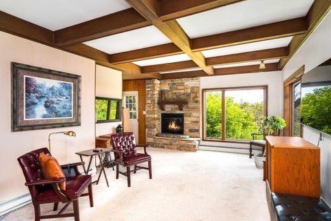 Tiny photo for 805 W 10th St, Duluth, MN 55806 (MLS # 6127041)