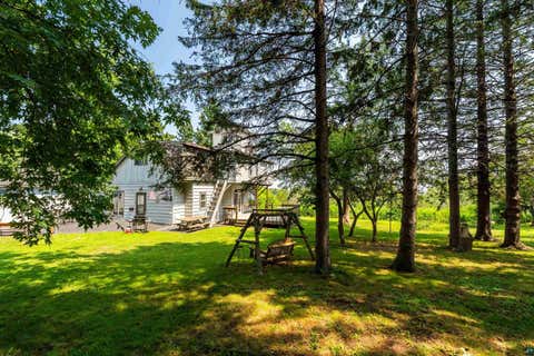Tiny photo for 805 W 10th St, Duluth, MN 55806 (MLS # 6127041)