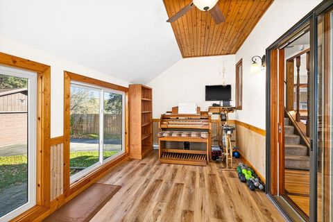 Tiny photo for 325 W Wabasha St, Duluth, MN 55803 (MLS # 6122688)