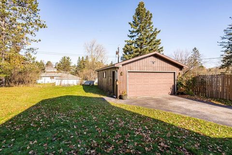 Tiny photo for 325 W Wabasha St, Duluth, MN 55803 (MLS # 6122688)