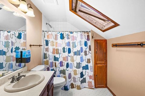 Tiny photo for 325 W Wabasha St, Duluth, MN 55803 (MLS # 6122688)