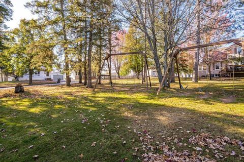 Tiny photo for 325 W Wabasha St, Duluth, MN 55803 (MLS # 6122688)