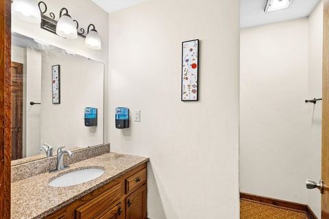 Tiny photo for 325 W Wabasha St, Duluth, MN 55803 (MLS # 6122688)