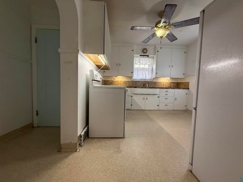 Tiny photo for 3001 W 3rd Ave, Hibbing, MN 55746 (MLS # 6124269)