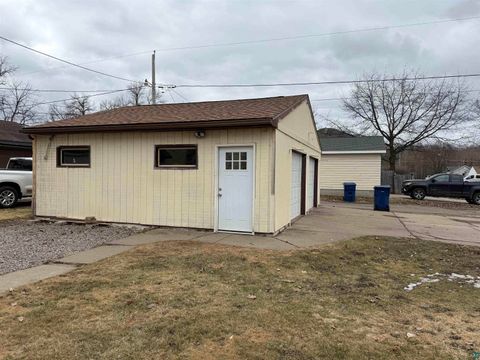 Tiny photo for 3001 W 3rd Ave, Hibbing, MN 55746 (MLS # 6124269)
