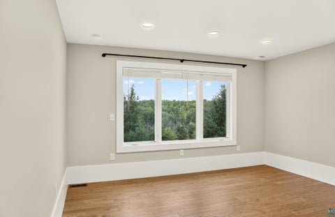 Tiny photo for 2718 Northridge Rd, Duluth, MN 55811 (MLS # 6127968)