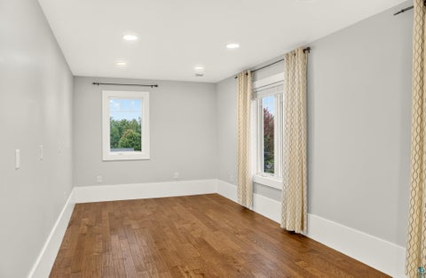 Tiny photo for 2718 Northridge Rd, Duluth, MN 55811 (MLS # 6127968)