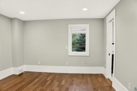 Tiny photo for 2718 Northridge Rd, Duluth, MN 55811 (MLS # 6127968)