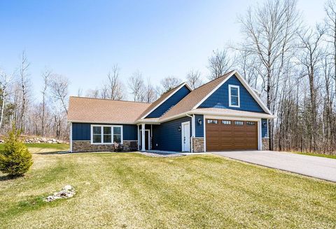 Tiny photo for 4320 Thielke Cir, Hermantown, MN 55811 (MLS # 6123061)
