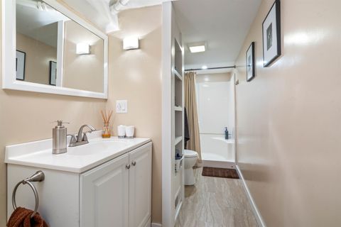 Tiny photo for 2607 W Skyline Pkwy, Duluth, MN 55806 (MLS # 6123150)