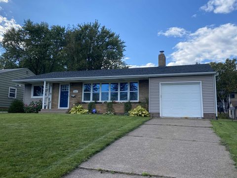 Photo of 2607 W Skyline Pkwy, Duluth, MN 55806 (MLS # 6123150)