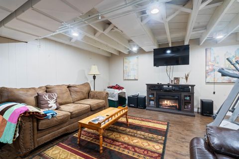 Tiny photo for 2607 W Skyline Pkwy, Duluth, MN 55806 (MLS # 6123150)