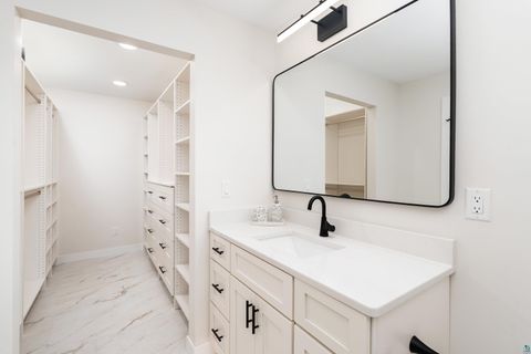 Tiny photo for 3821 Fountain Gate Dr, Duluth, MN 55811 (MLS # 6125456)