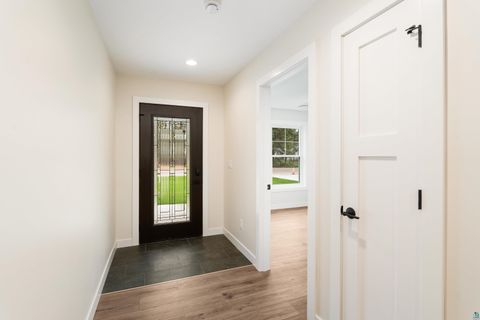 Tiny photo for 3821 Fountain Gate Dr, Duluth, MN 55811 (MLS # 6125456)