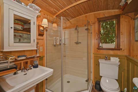 Tiny photo for 139 Howard Gnesen Rd, Duluth, MN 55811 (MLS # 6126315)