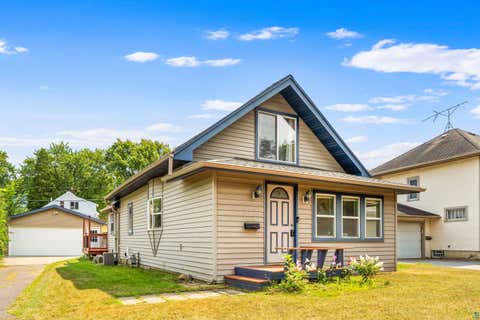 Photo of 326 Lake Ave, Cloquet, MN 55720 (MLS # 6127366)