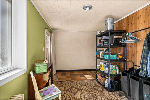 Tiny photo for 4010 Robinson St, Duluth, MN 55804 (MLS # 6123953)