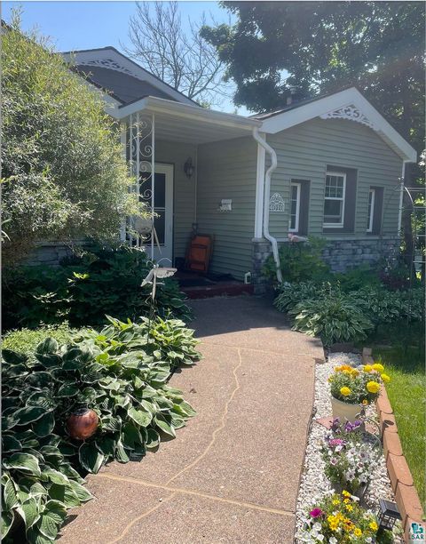 Tiny photo for 4010 Robinson St, Duluth, MN 55804 (MLS # 6123953)