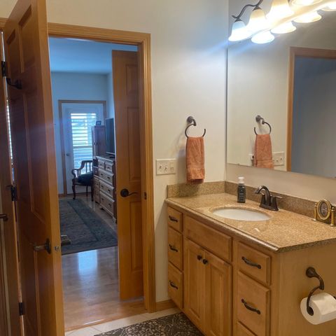 Tiny photo for 6030 E Superior St #309, Duluth, MN 55804 (MLS # 6123490)