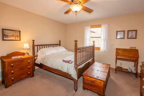 Tiny photo for 322 County Rd 14, Grand Marais, MN 55604 (MLS # 6125472)