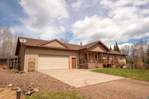 Photo of 322 County Rd 14, Grand Marais, MN 55604 (MLS # 6125472)