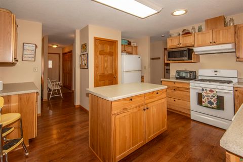 Tiny photo for 322 County Rd 14, Grand Marais, MN 55604 (MLS # 6125472)