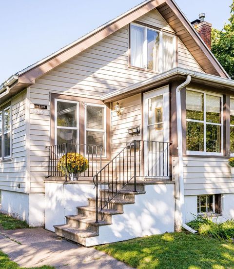 Tiny photo for 5209 Colorado St, Duluth, MN 55804 (MLS # 6122271)