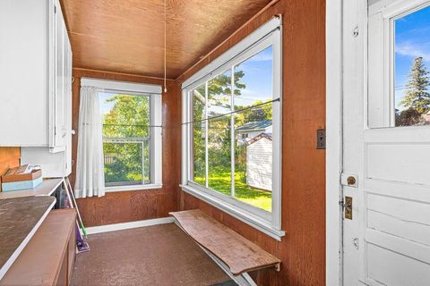 Tiny photo for 5209 Colorado St, Duluth, MN 55804 (MLS # 6122271)