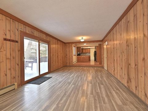 Tiny photo for 40 Marks Dr, Silver Bay, MN 55614 (MLS # 6123155)