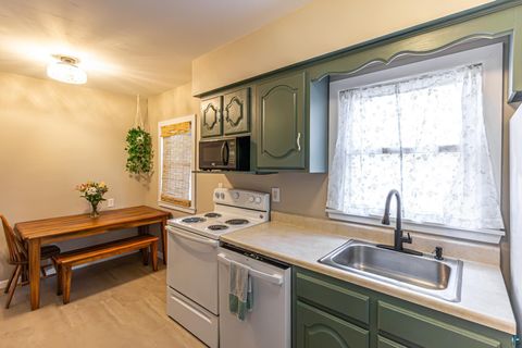 Tiny photo for 3 Merritt Dr, Virginia, MN 55792 (MLS # 6124695)