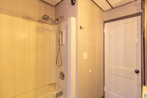 Tiny photo for 3 Merritt Dr, Virginia, MN 55792 (MLS # 6124695)