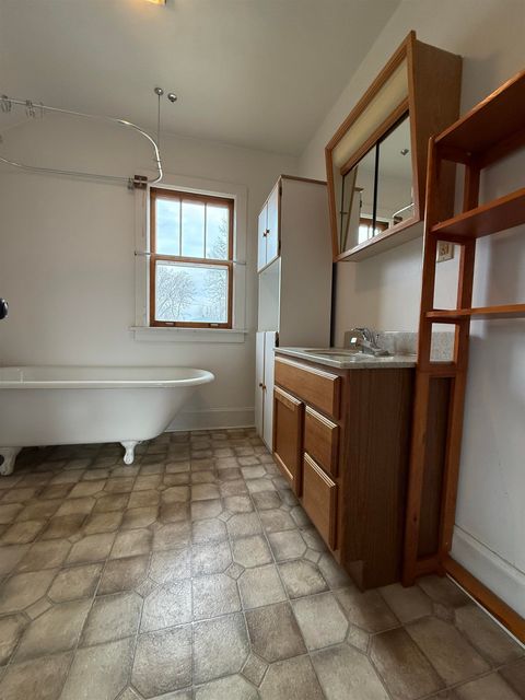 Tiny photo for 214 SW 8th St, Chisholm, MN 55719 (MLS # 6122758)