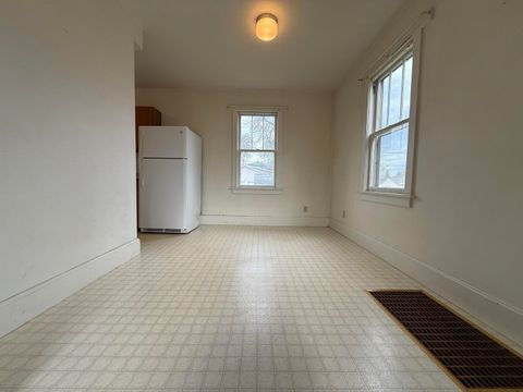 Tiny photo for 214 SW 8th St, Chisholm, MN 55719 (MLS # 6122758)