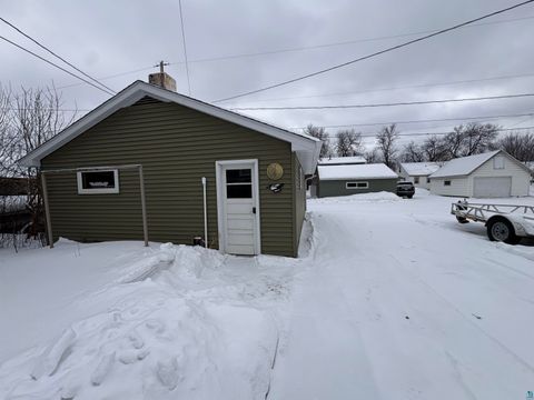 Tiny photo for 1518 10th St S St, Virginia, MN 55792 (MLS # 6123796)
