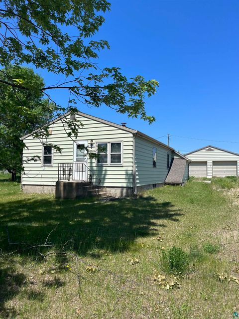 Photo of 421 6th St NW St, Cass Lake, MN 56633 (MLS # 6123402)