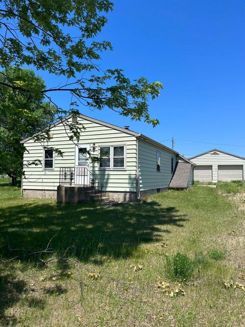 Photo of 421 6th St NW St, Cass Lake, MN 56633 (MLS # 6123402)