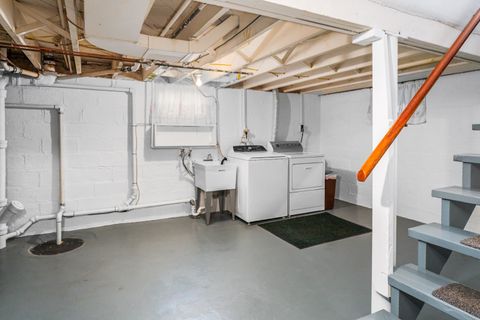 Tiny photo for 2219 W 24th St, Duluth, MN 55811 (MLS # 6123078)