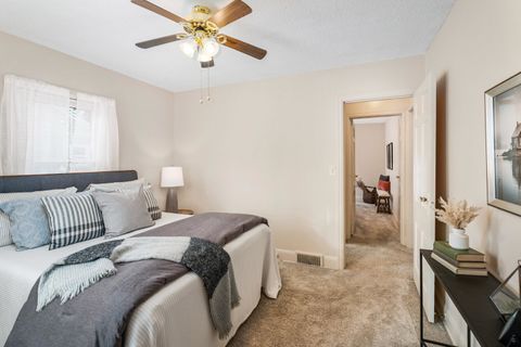 Tiny photo for 2219 W 24th St, Duluth, MN 55811 (MLS # 6123078)